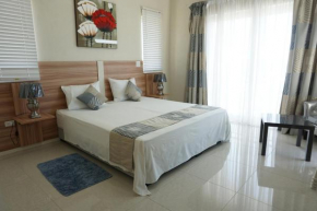 Apartment with double bed and private outdoor kitchen Higher Heights, Barbados